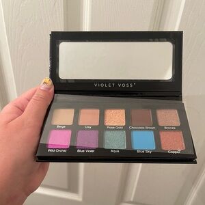Violet Voss Essentials 2 Eyeshadow